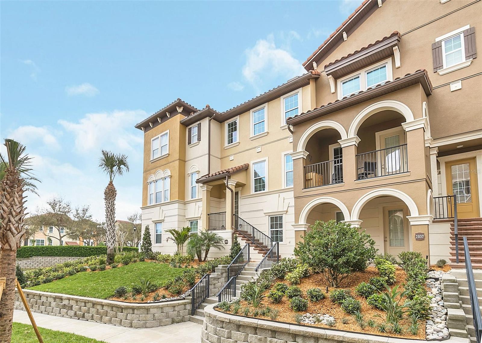 2041 LOBELIA DRIVE