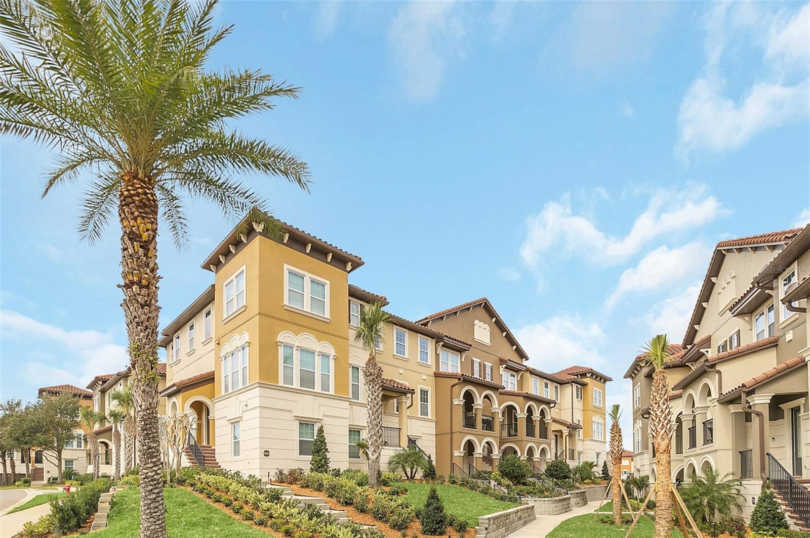 2041 LOBELIA DRIVE