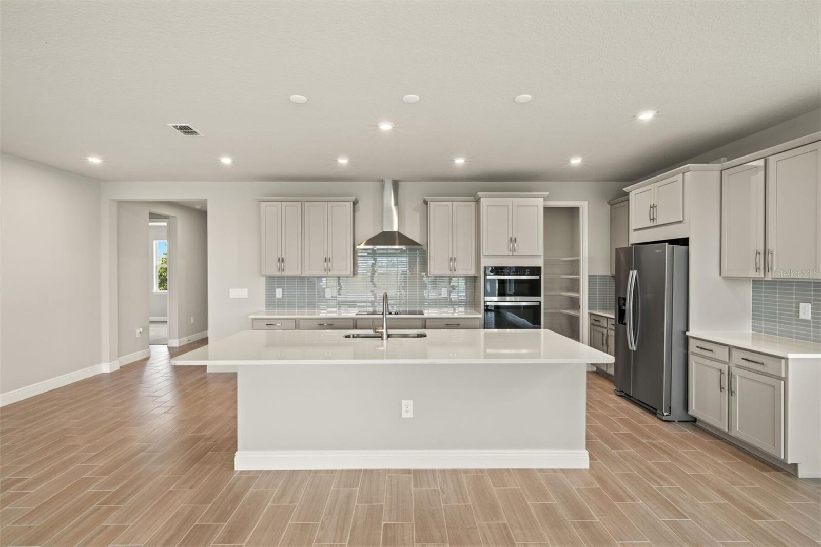 18320 CHROMATA DRIVE