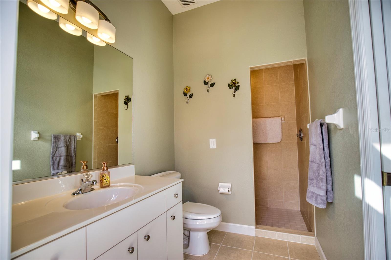 LAKE MARLIN - Residential