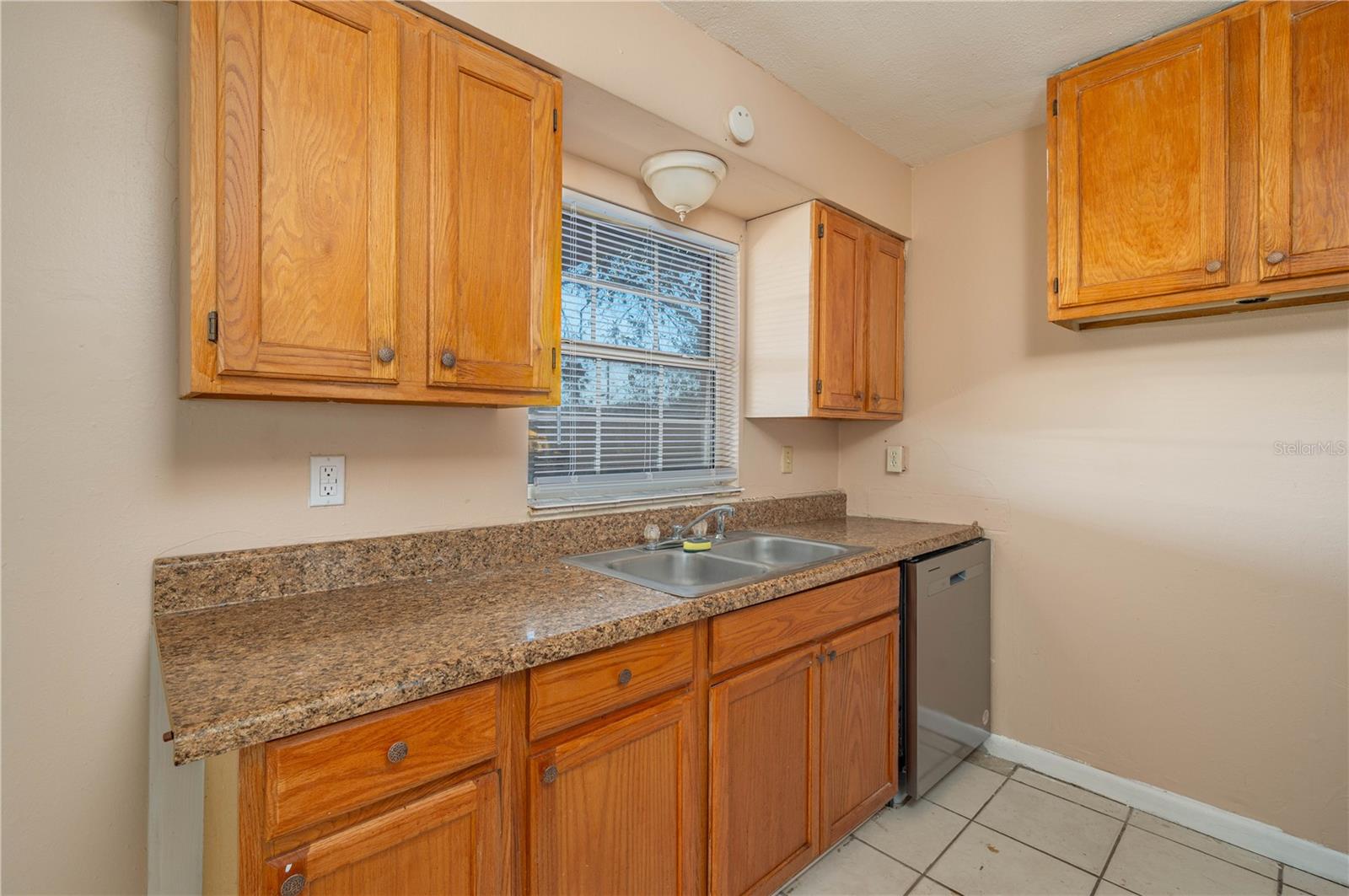 GORDON HEIGHTS PH 04 - Residential Lease