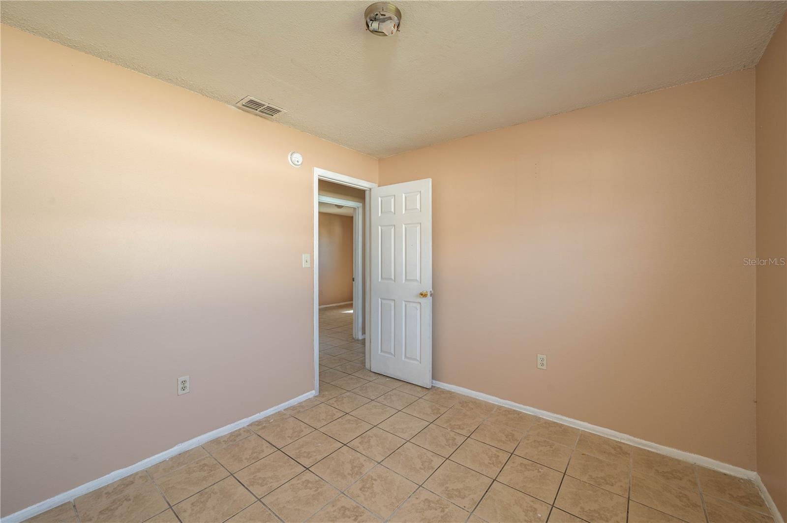 GORDON HEIGHTS PH 04 - Residential Lease