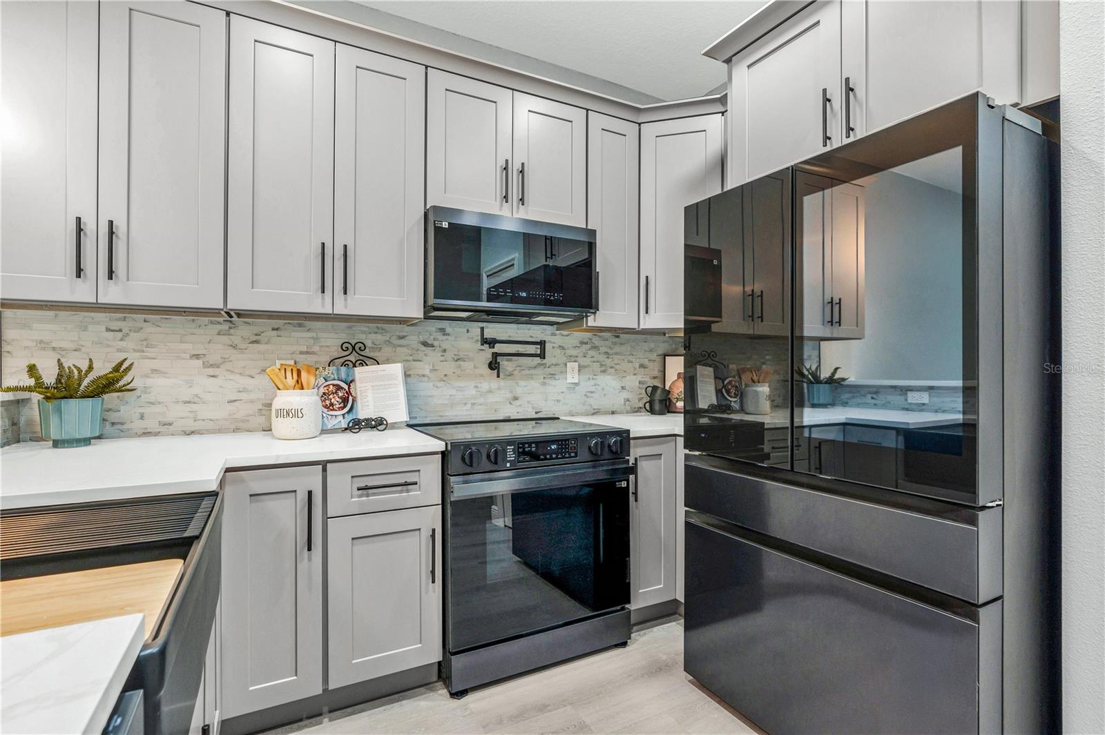 MADISON HEIGHTS SUB - Residential