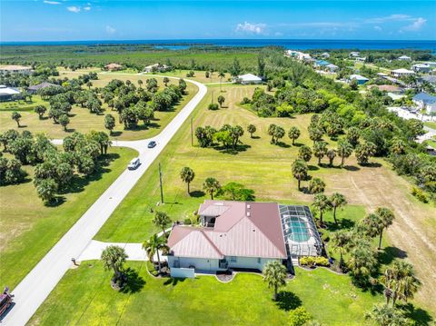 A home in PUNTA GORDA