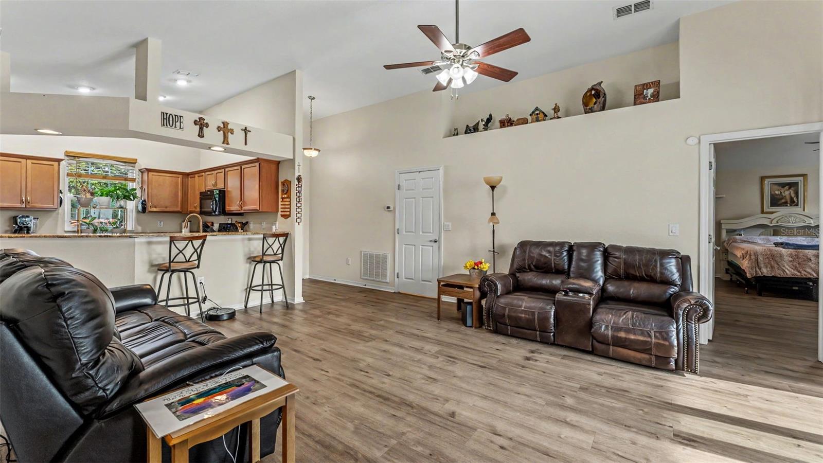 WIND MEADOWS - Residential
