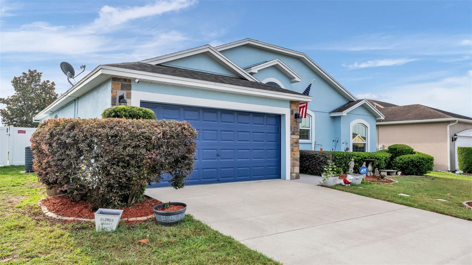 WIND MEADOWS - Residential