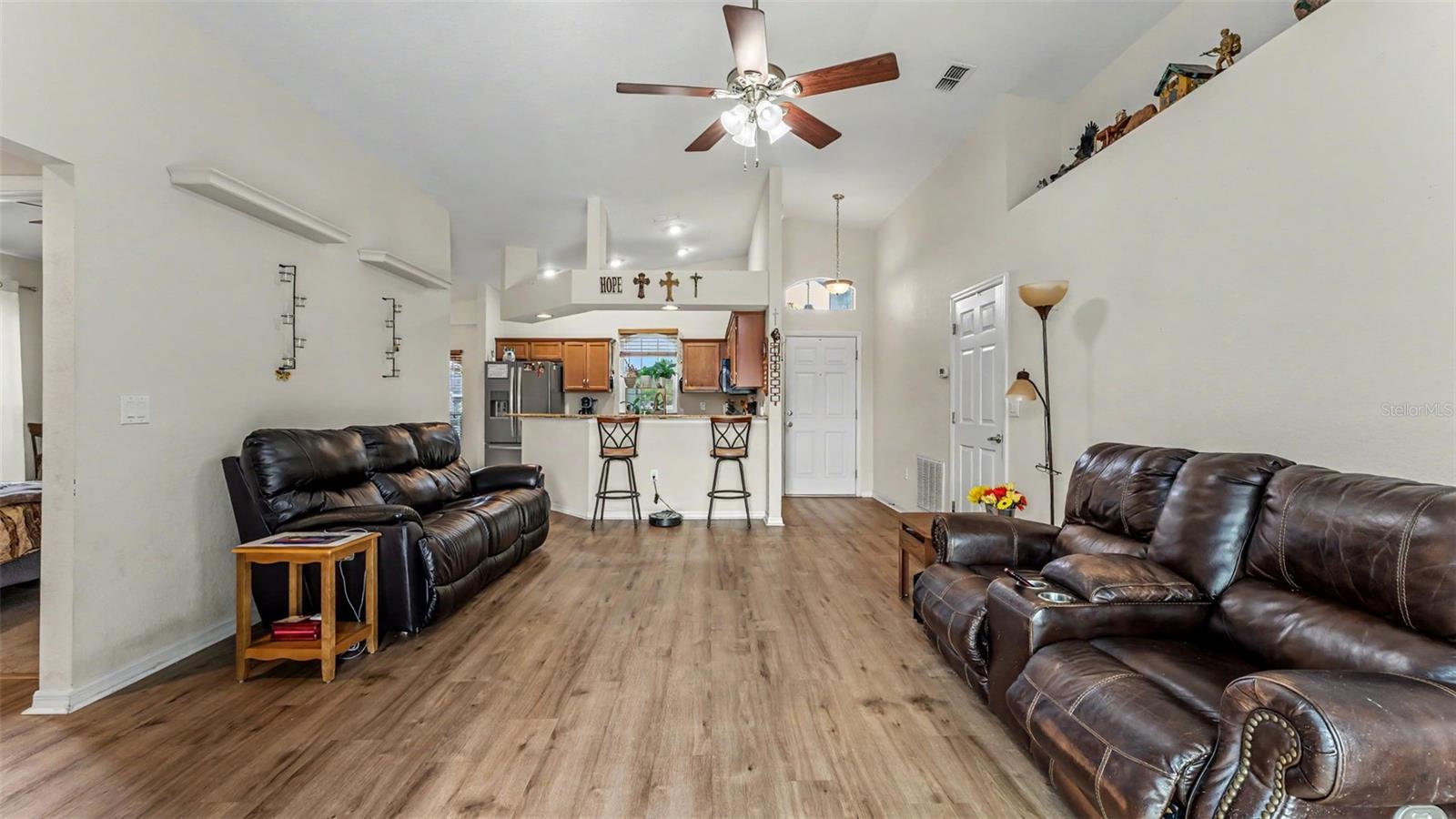 WIND MEADOWS - Residential