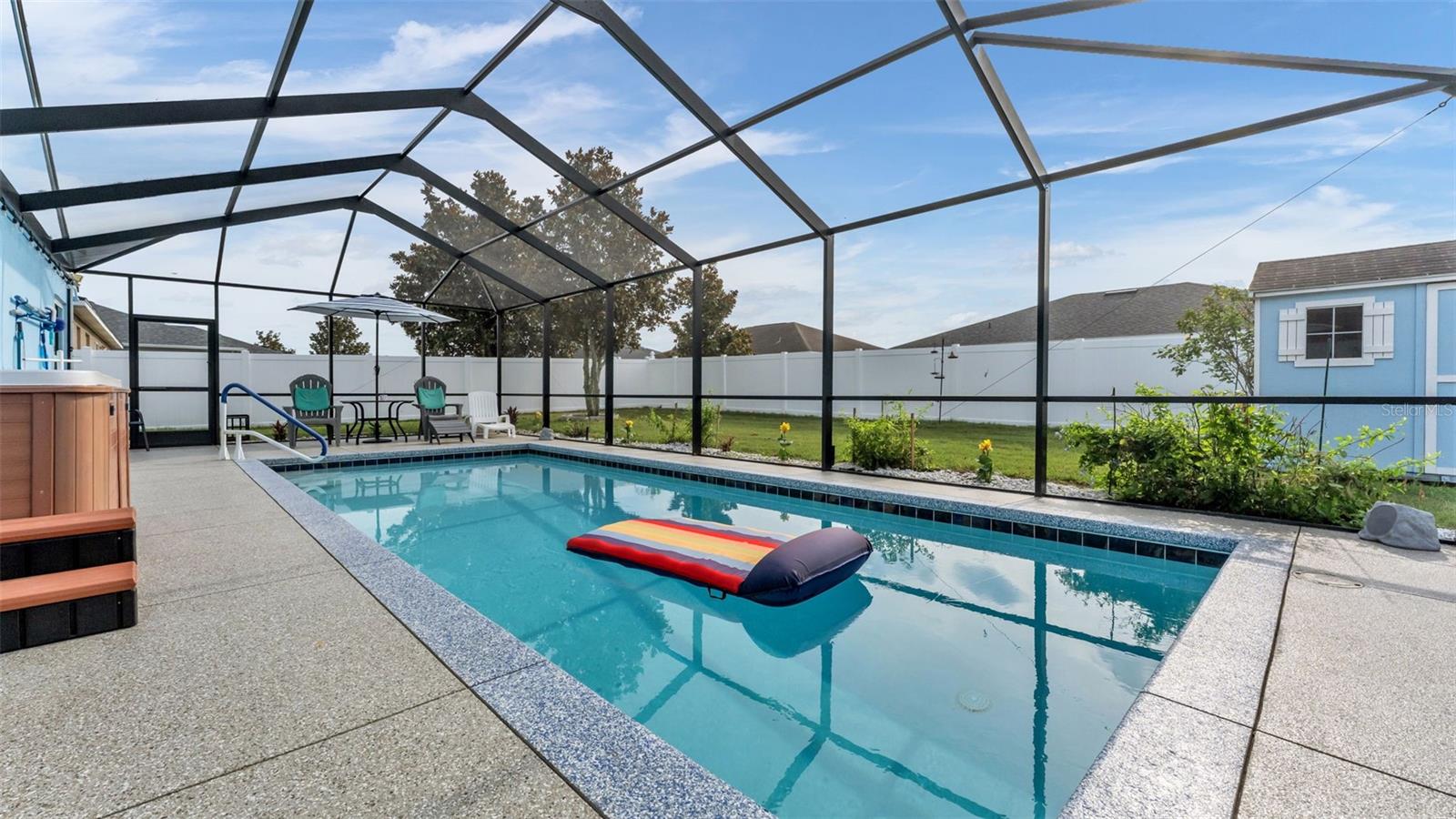 WIND MEADOWS - Residential