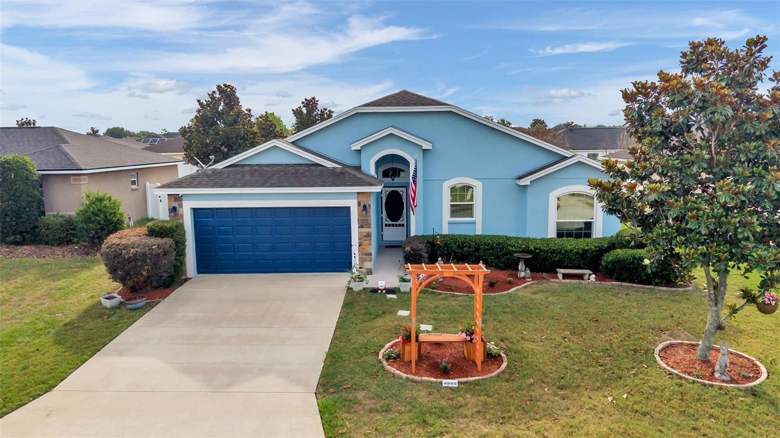 2258 BLUEBIRD AVENUE