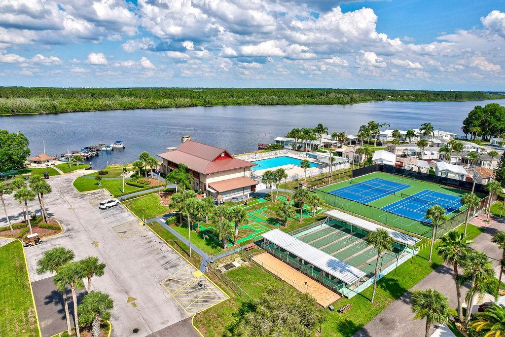 OUTDOOR RESORTS AMERICA - Land