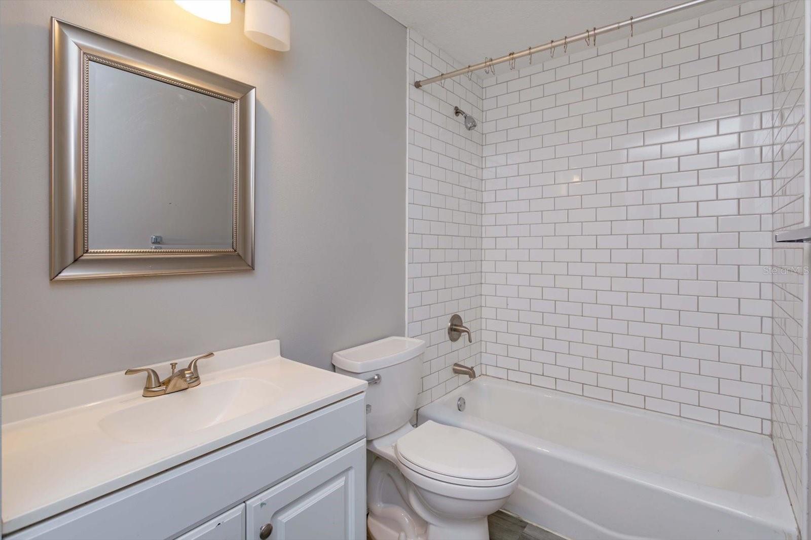 FEARINGTON & BALLARD - Residential Lease