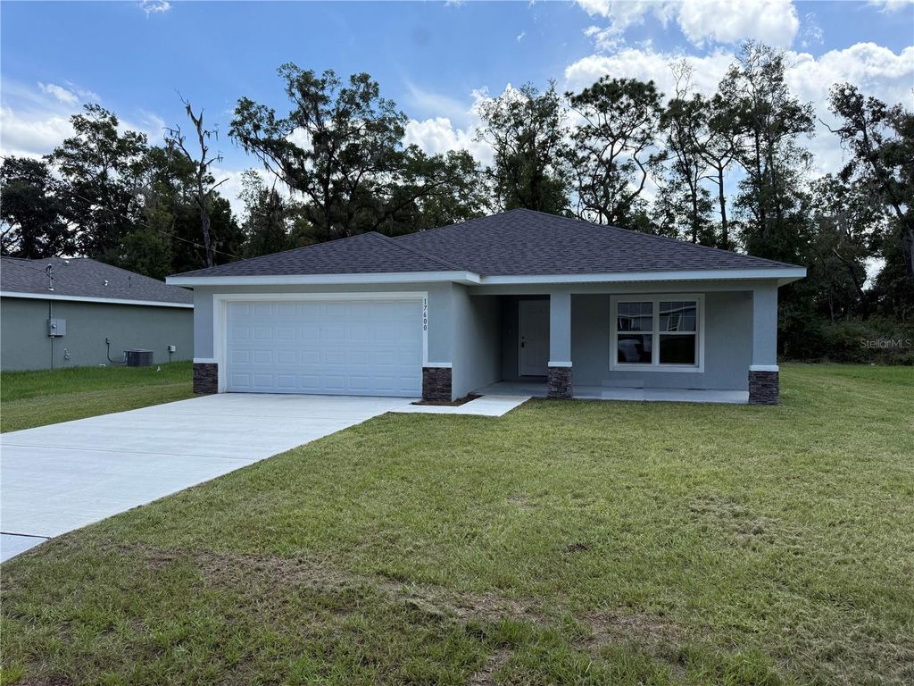 Photo of 17600 SW 113th Place, Dunnellon, FL 34432 (MLS # OM709134)