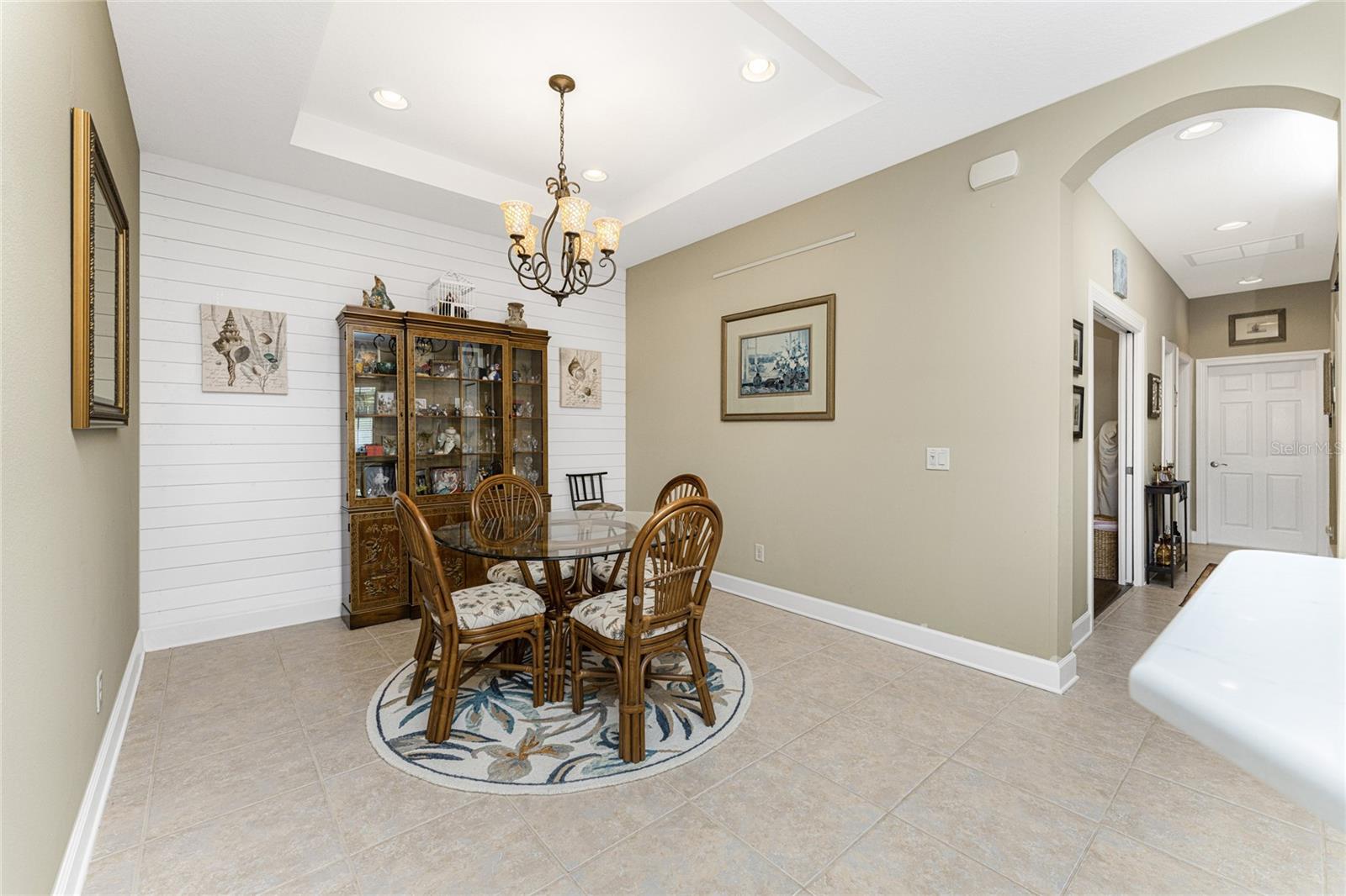 VERONA RESERVE - Residential