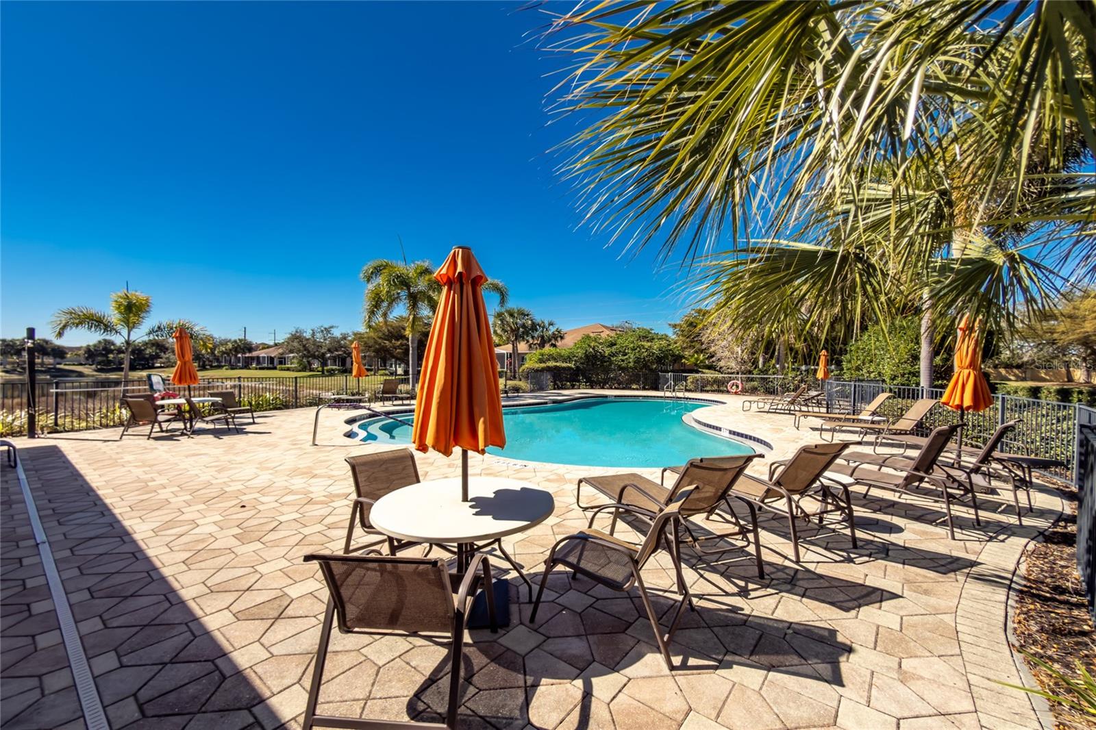 VERONA RESERVE - Residential