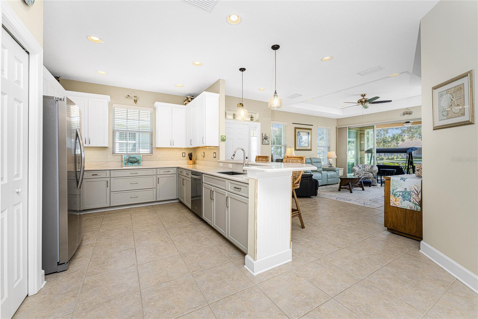 VERONA RESERVE - Residential