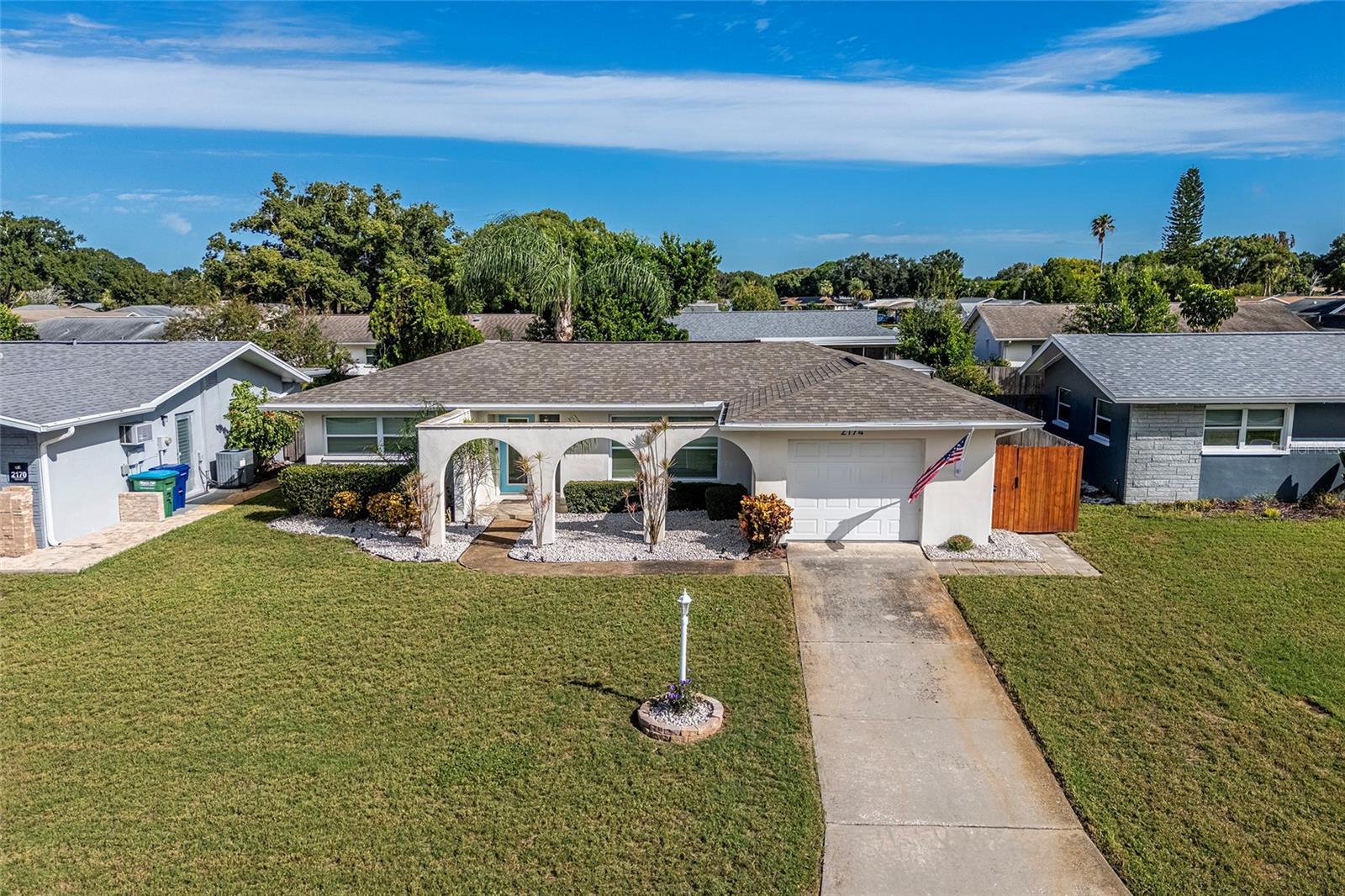 2174 SCOTLAND DRIVE