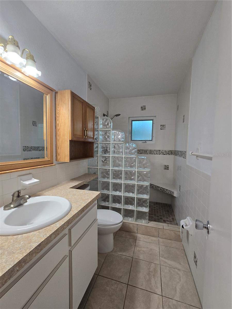 PARC VENDOME UNIT CONDO - Residential Lease