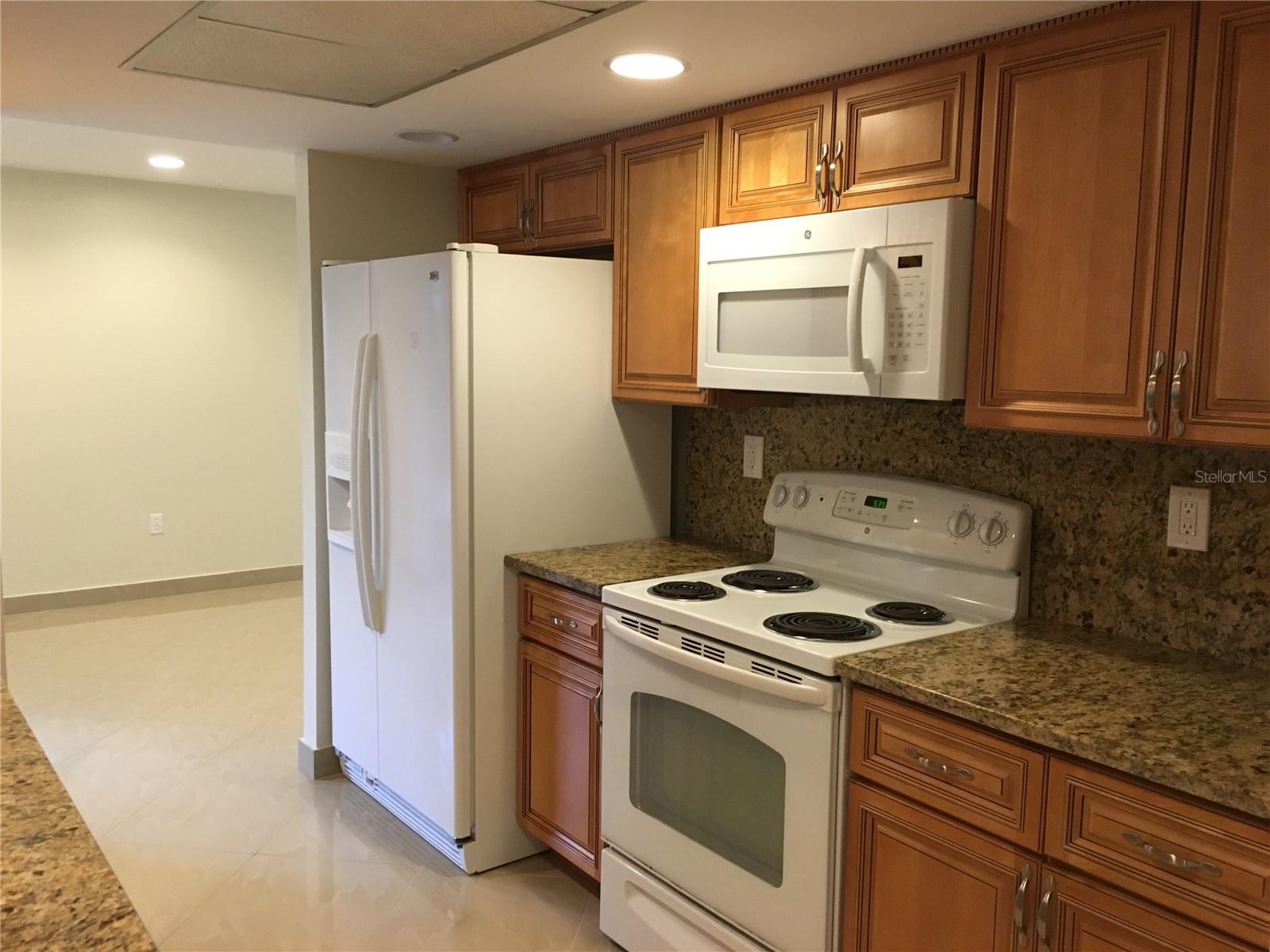 GULF HARBORS WOODLANDS - Residential Lease