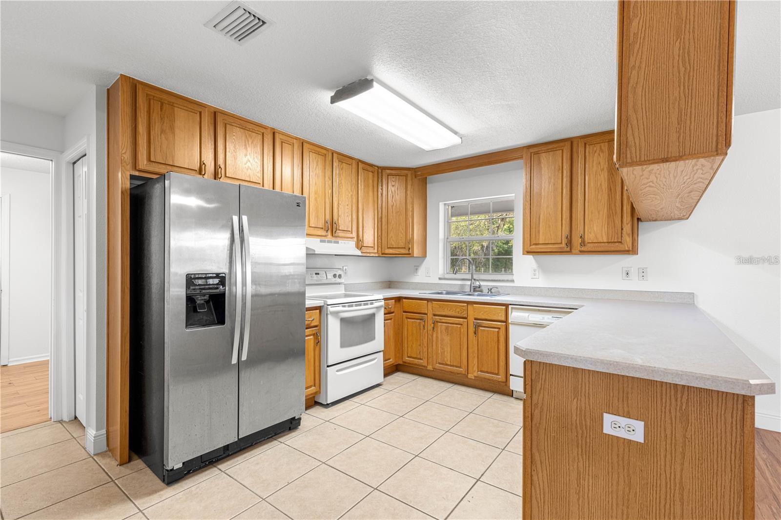 BELLEVIEW HEIGHTS - Residential Lease