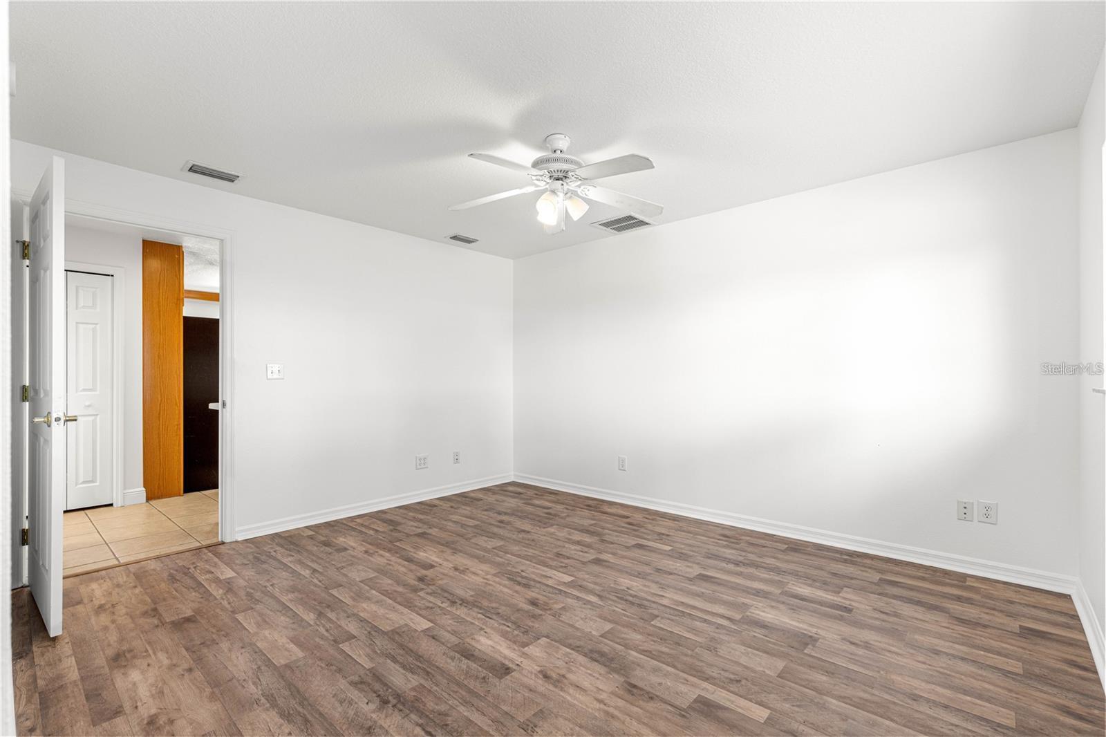 BELLEVIEW HEIGHTS - Residential Lease