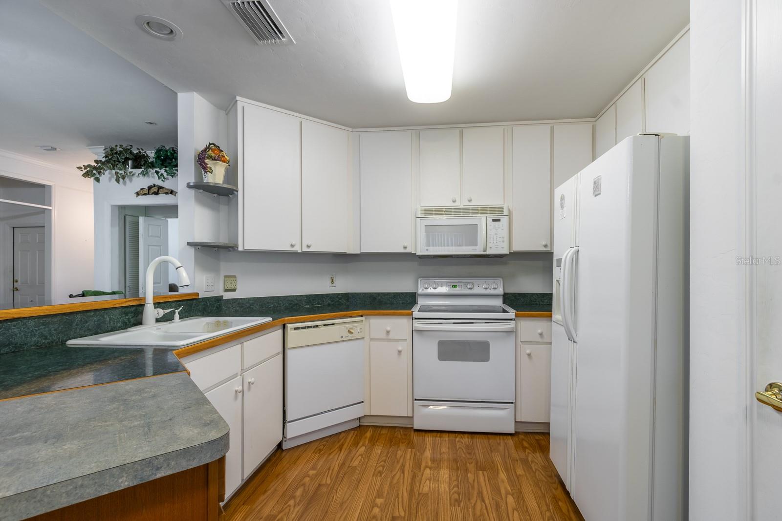 NEWBERRY OAKS PH 2 - Residential