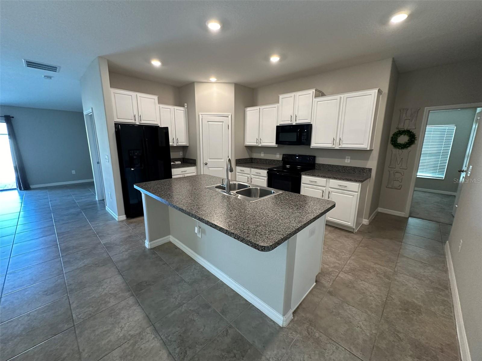 CYPRESS CREEK - Residential Lease