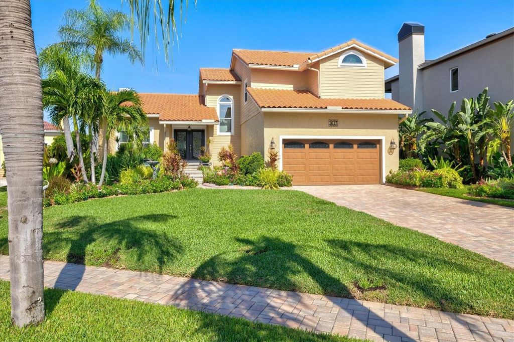 Photo of 1017 Sonata Lane, Apollo Beach, FL 33572 (MLS # A4662790)