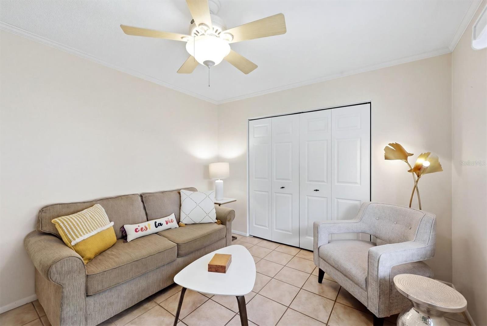 STRATHMORE VILLA SEC 08 - Residential
