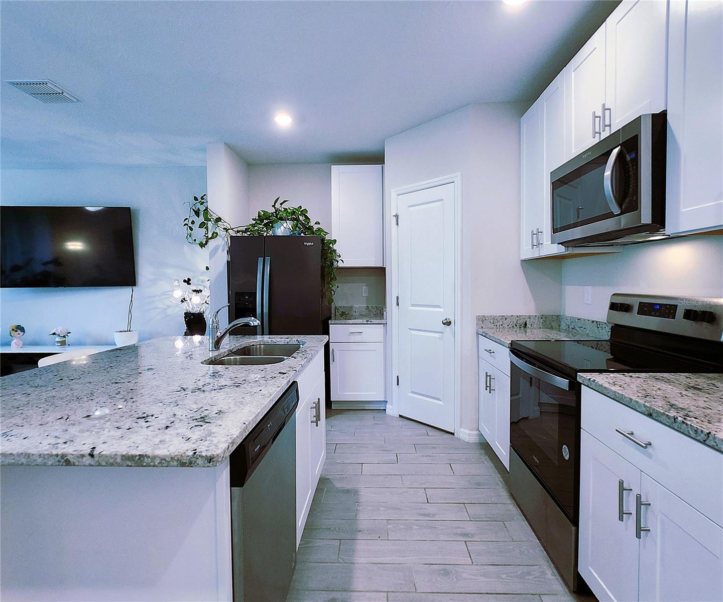 SPENCER COVE - Residential