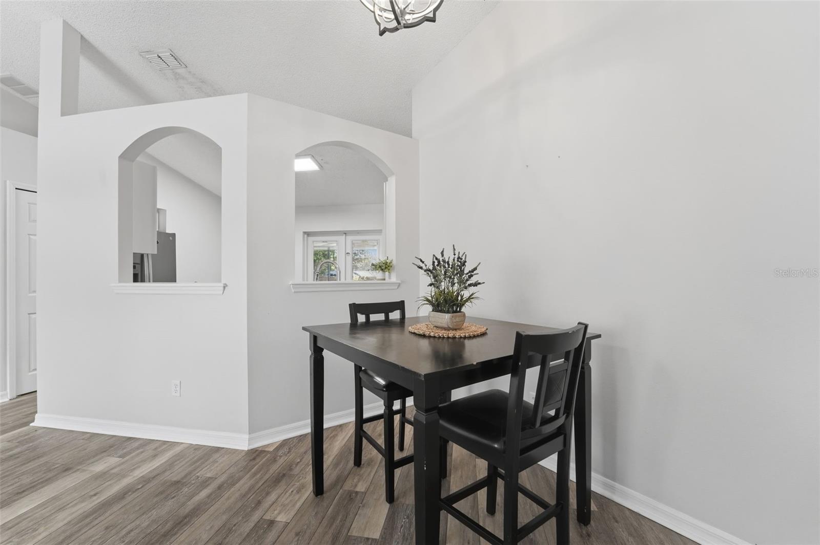 WILLOW RIDGE - Residential