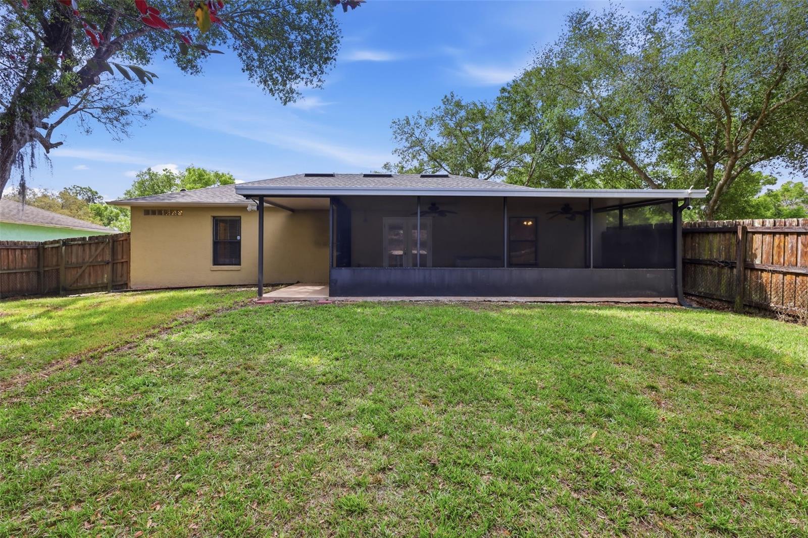 WILLOW RIDGE - Residential