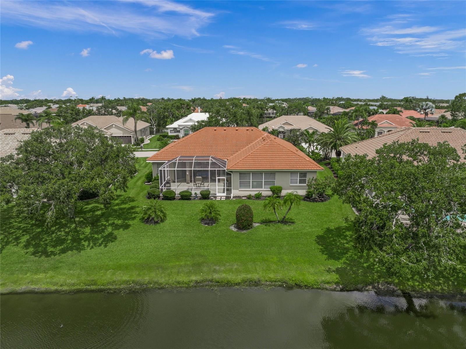 BARTON FARMS, LAUREL LAKES - Residential