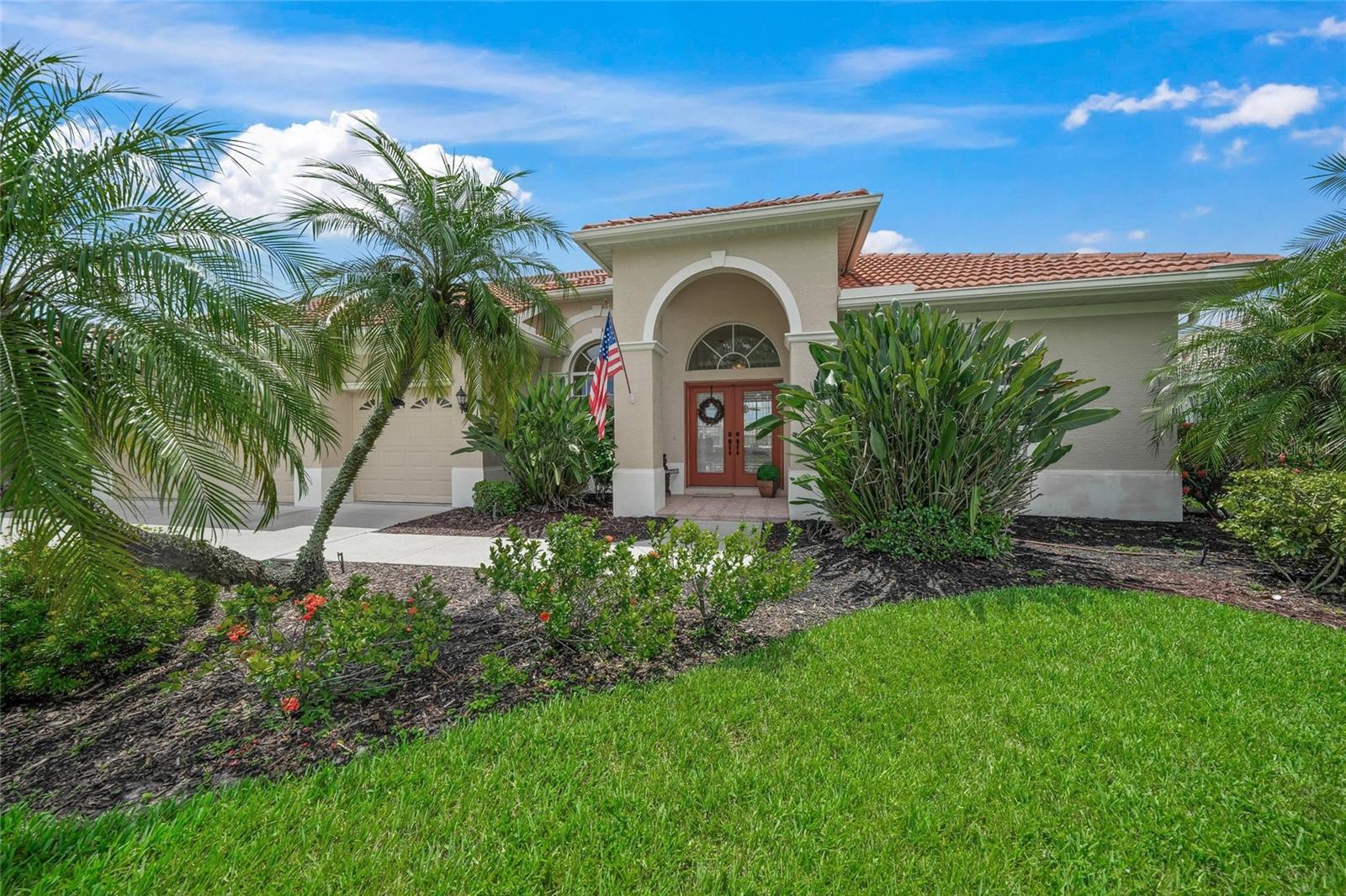 BARTON FARMS, LAUREL LAKES - Residential