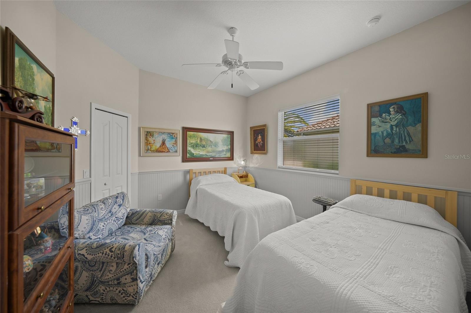 BARTON FARMS, LAUREL LAKES - Residential