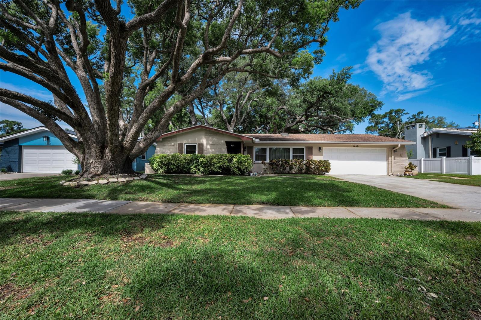 1368 WILLIAMS DRIVE