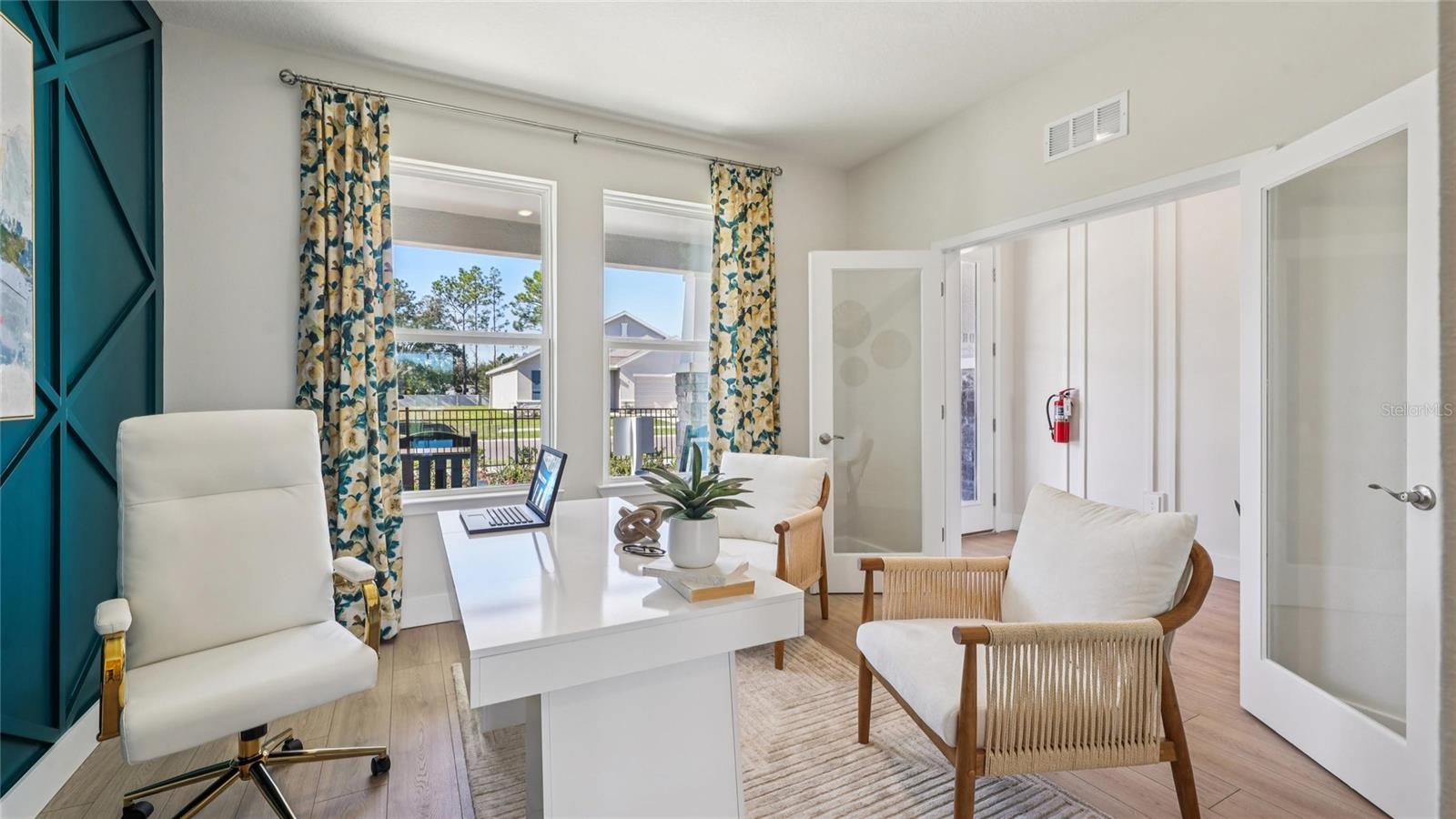 BUCHANAN TRAILS - Residential