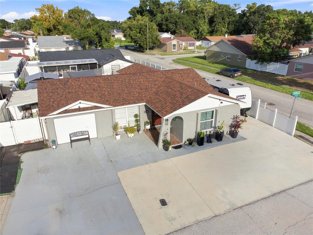 Photo of 9610 Shalimar Court, Tampa, FL 33615 (MLS # TB8554387)