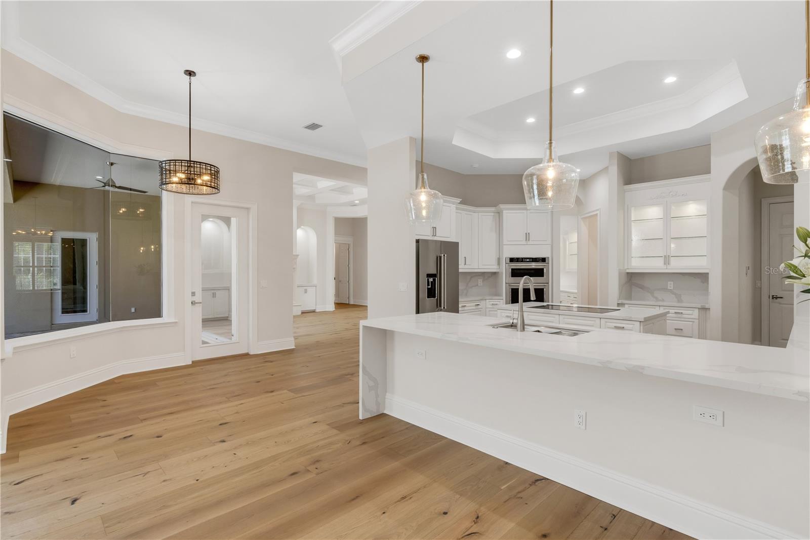 FOUNDERS CLUB - Residential