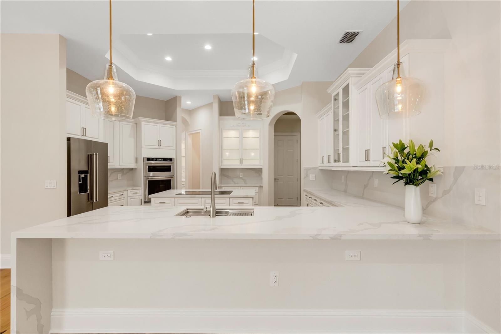 FOUNDERS CLUB - Residential