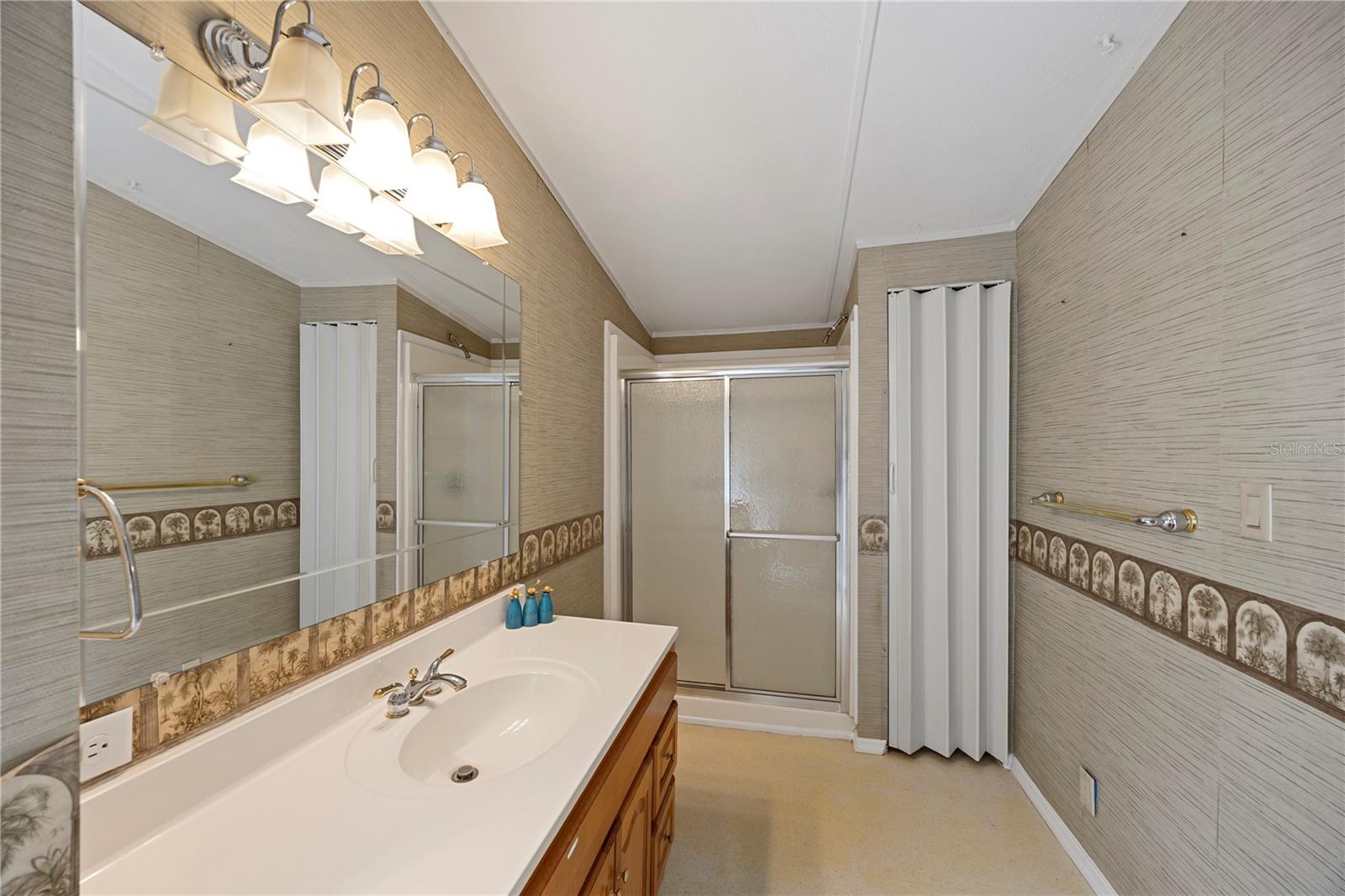 SUNSET VILLAGE - Residential