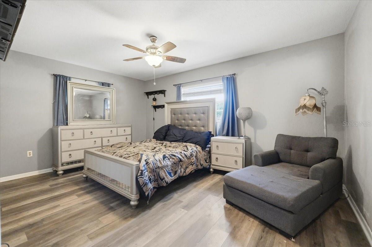 LARISCY ACRES - Residential