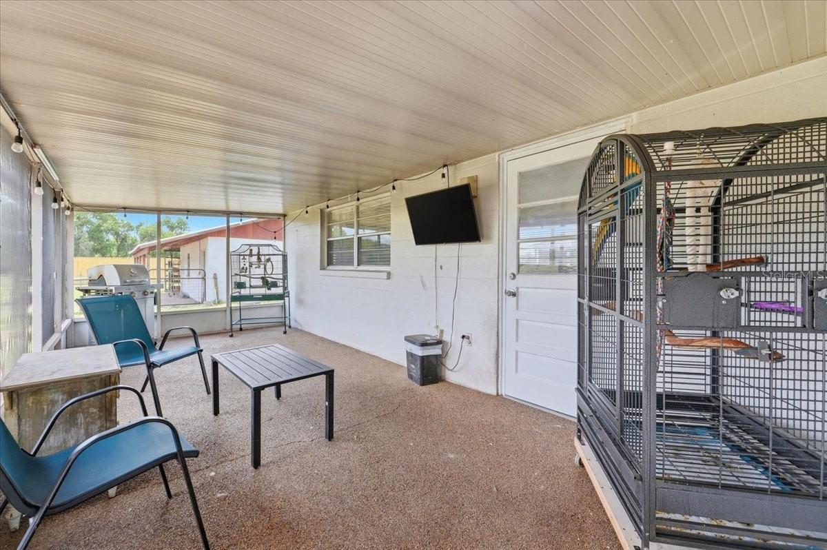 LARISCY ACRES - Residential