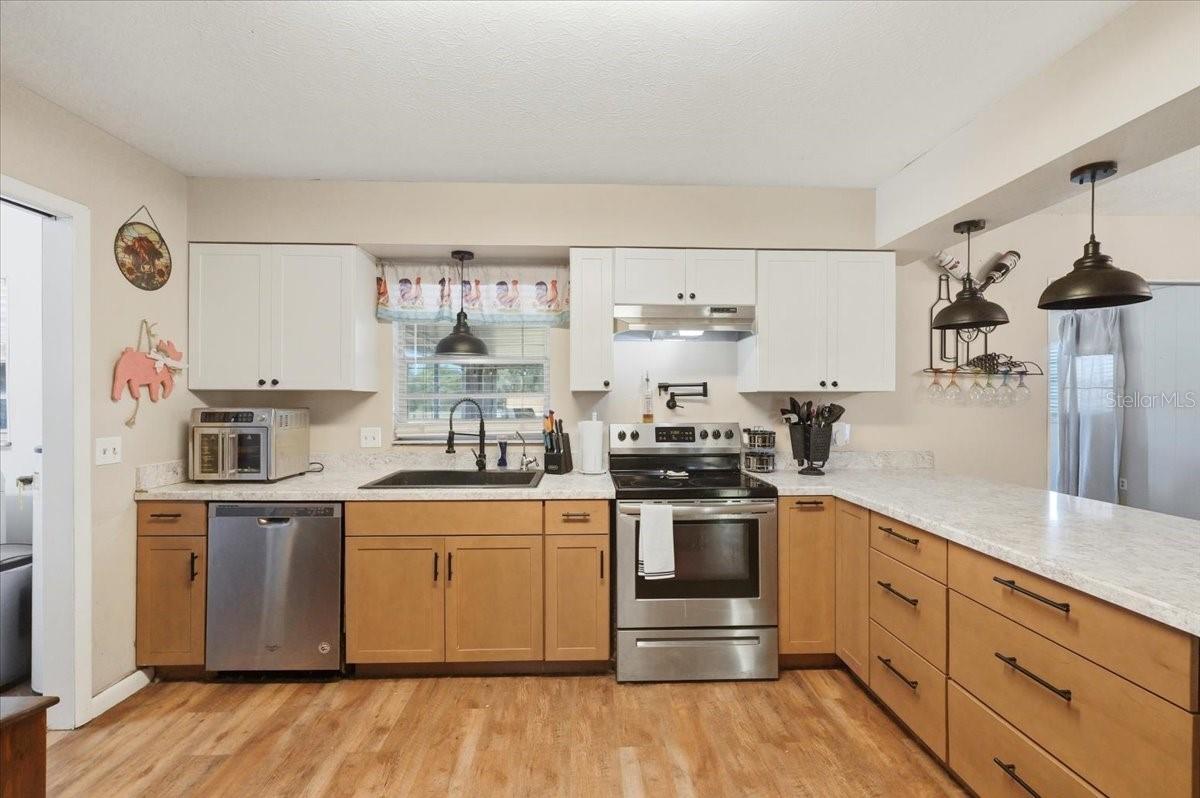 LARISCY ACRES - Residential