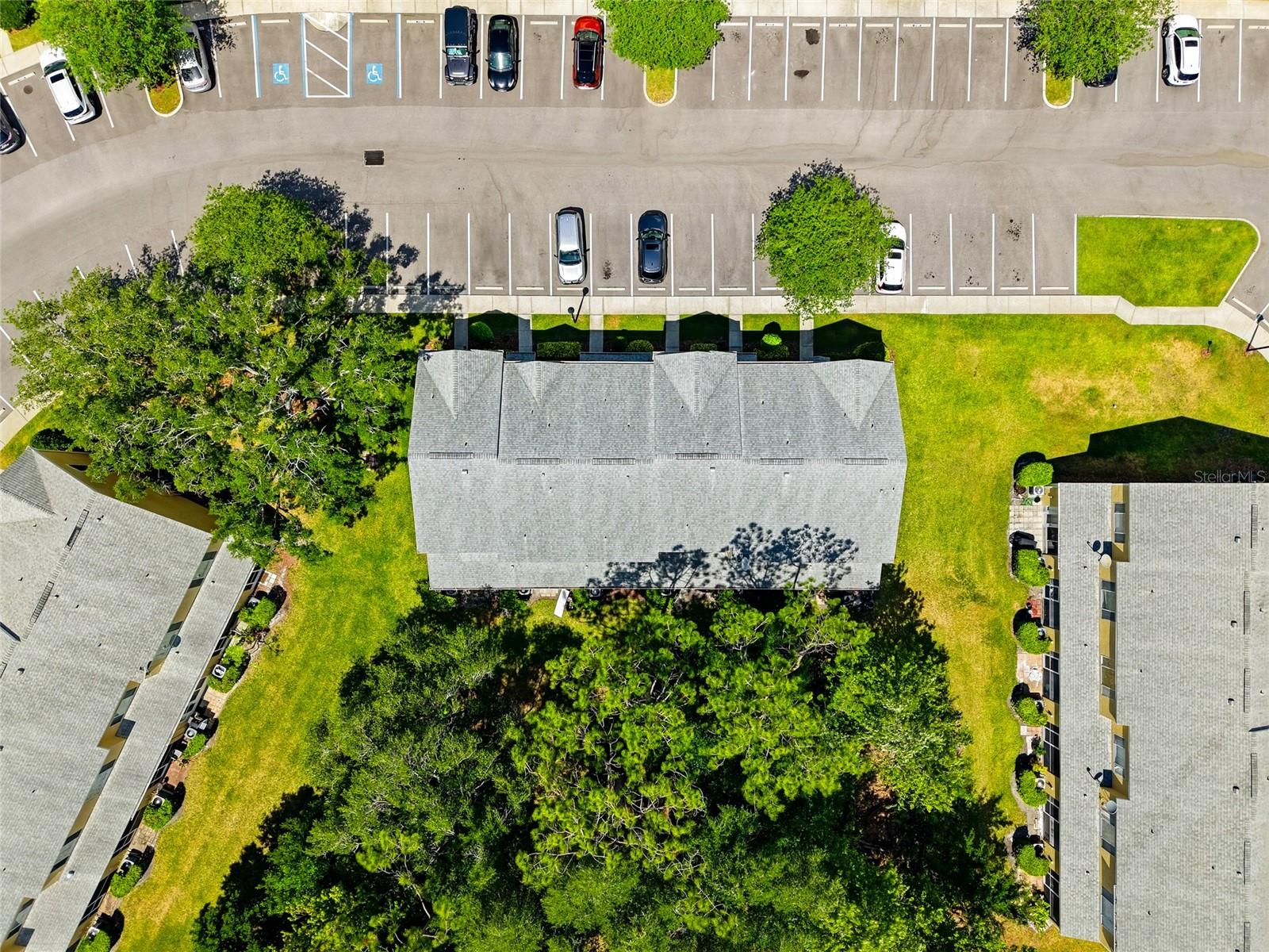 BERKELEY SQUARE - Residential