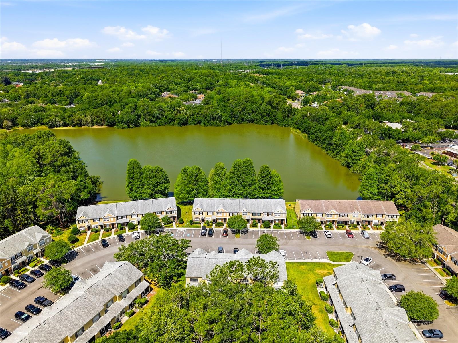 BERKELEY SQUARE - Residential