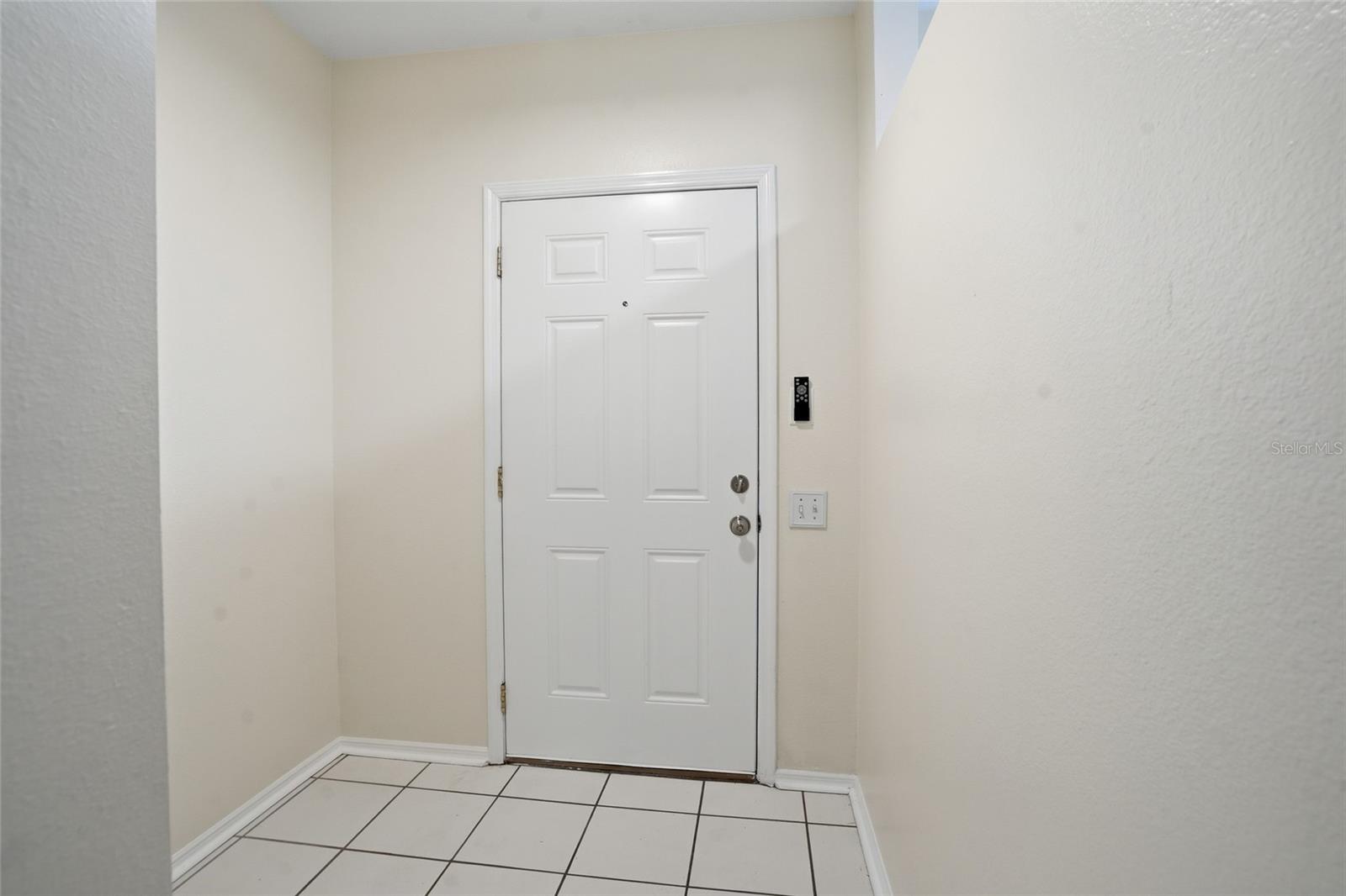 BERKELEY SQUARE - Residential