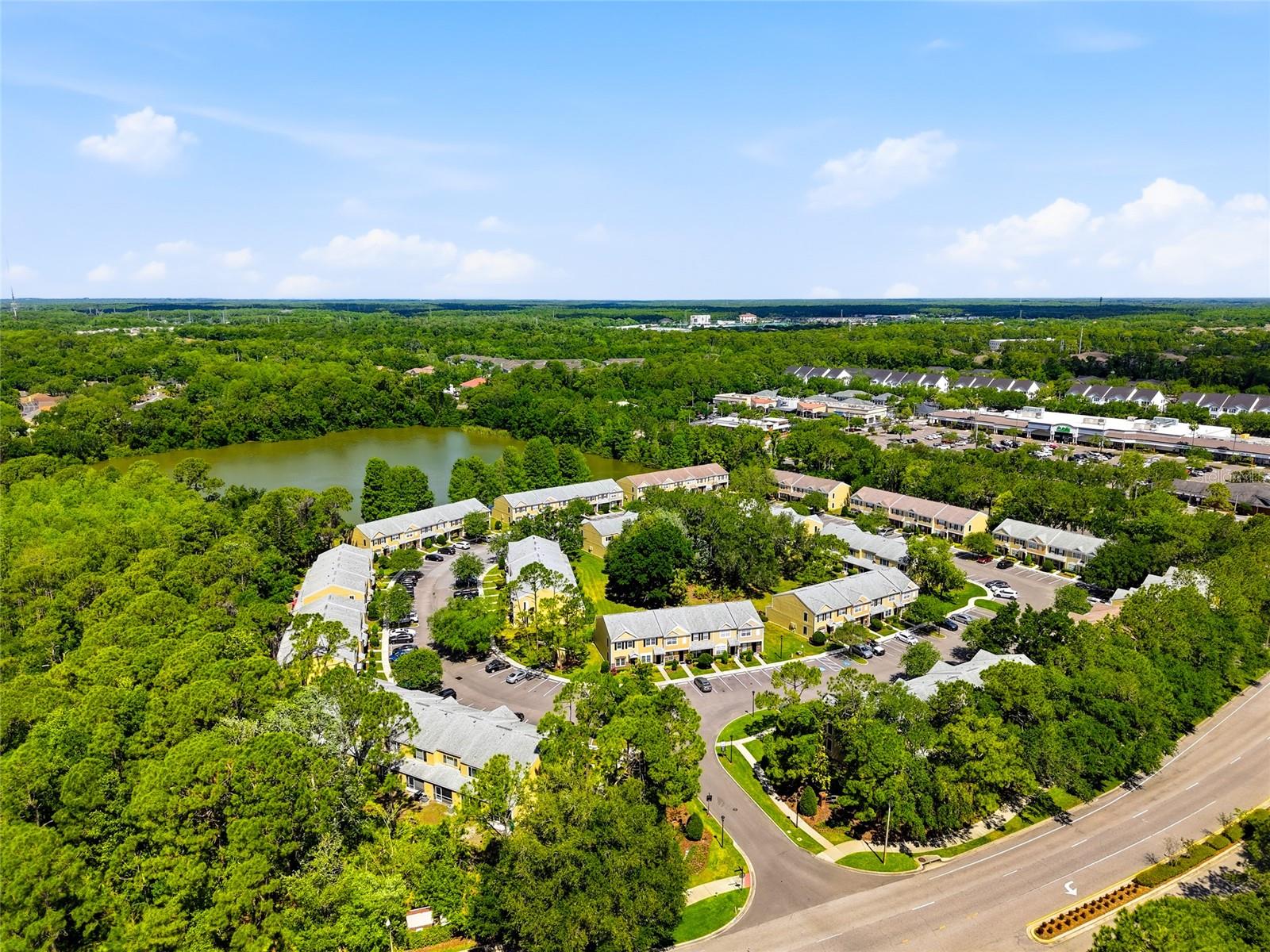 BERKELEY SQUARE - Residential