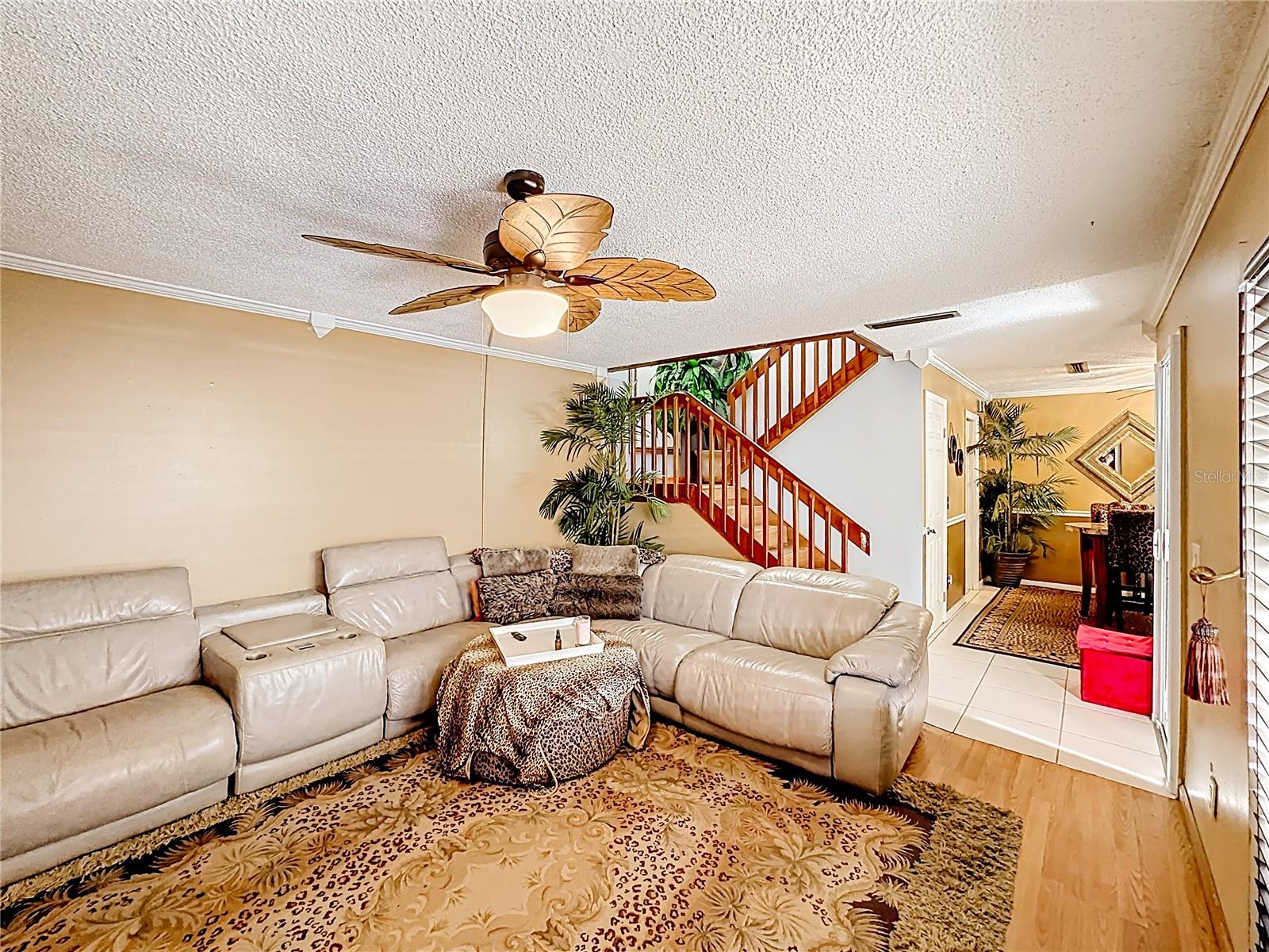 1458 N LAWNWOOD CIRCLE 24A