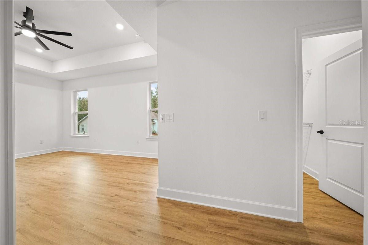 ROYAL HIGHLANDS - Residential