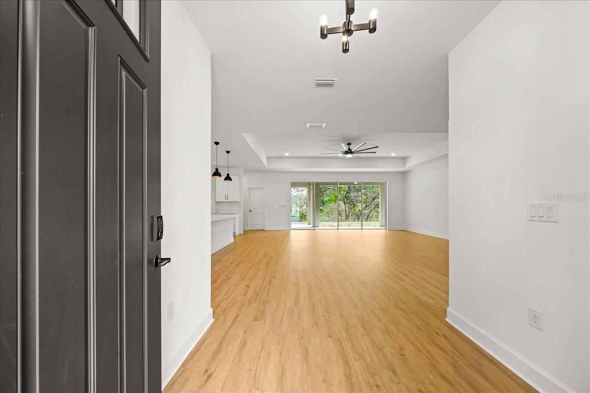 ROYAL HIGHLANDS - Residential